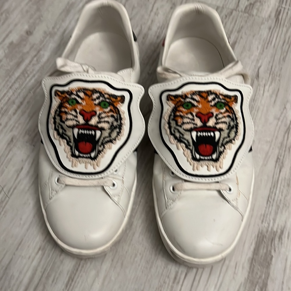 Gucci sneakers